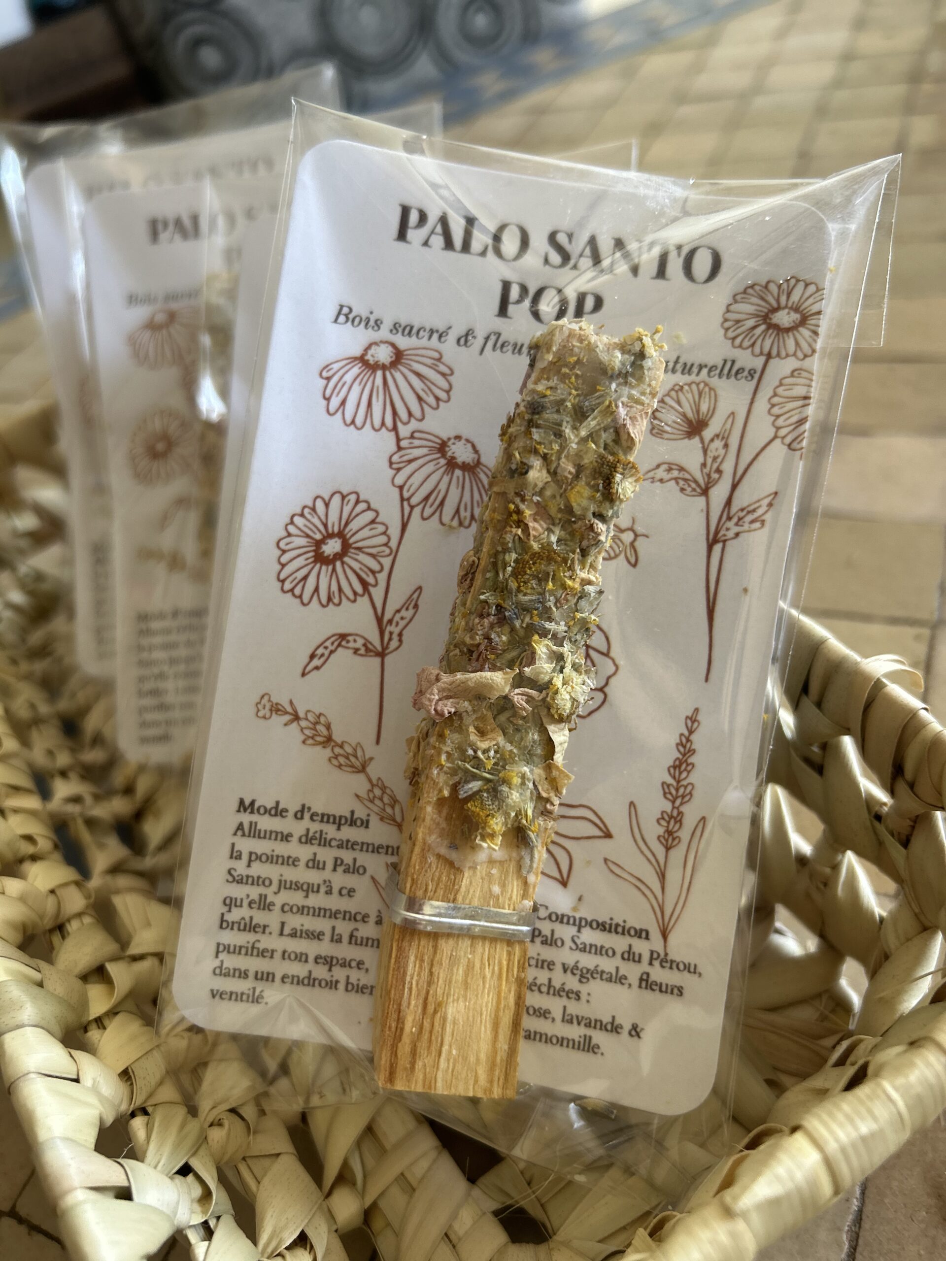 palo santo pop ~ Éditions parfumées et vibrantes palo santo pop ~ Éditions parfumées et vibrantes